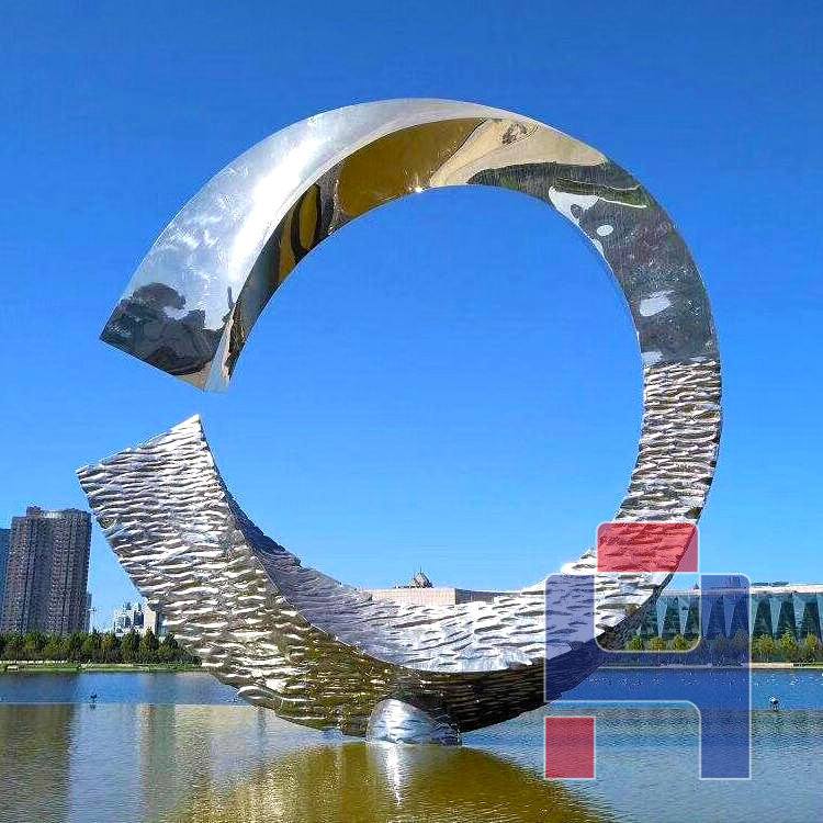 创意不锈钢雕塑造型 (71)